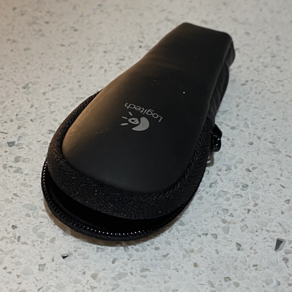 Logitech R-400 Presenter Remote Control Original Clicker Classroom Presentation