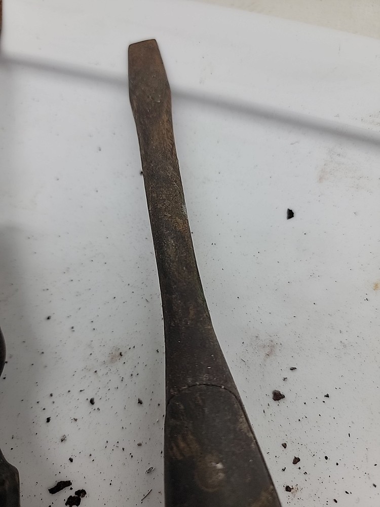 Vintage Hand Tools Screw Drivers Flat Wood Handle