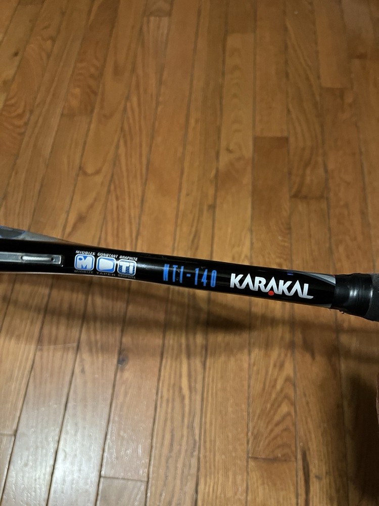 Karakal NTI140 Midsize Constant Graphite Squash Racket