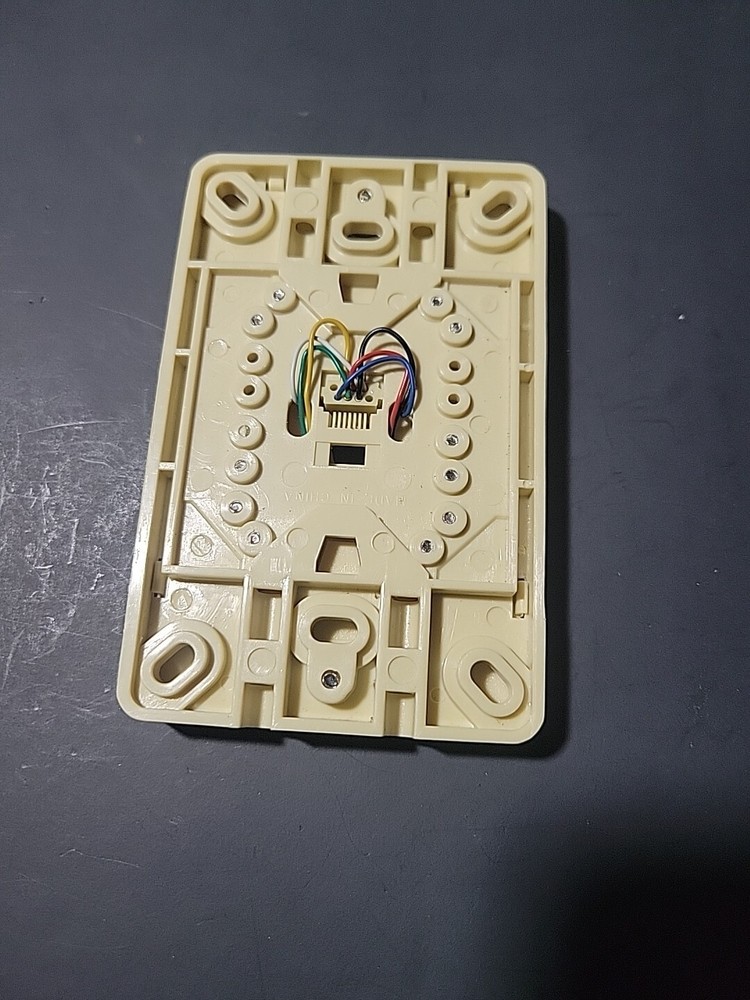 Standard Size Ivory Wall Mount Jack Mounting Plates