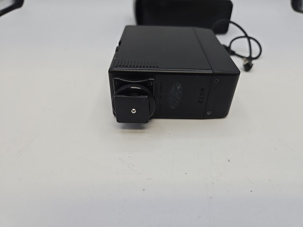 Canon A-33 Automatic Flash In Case