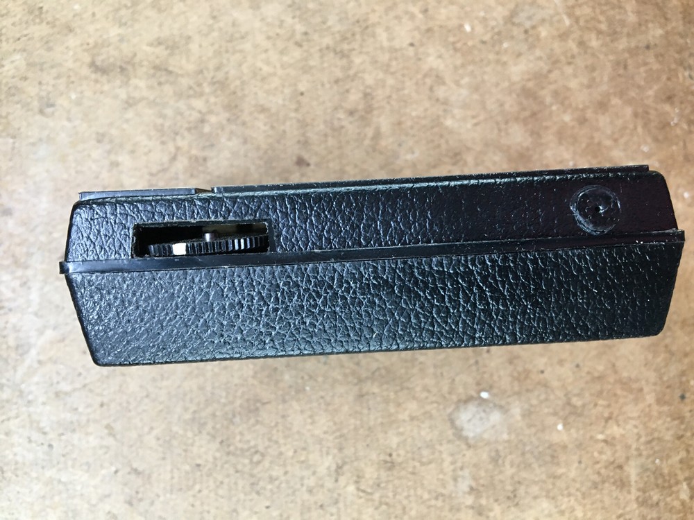 Vintage ITC AM Pocket Radio Solid State 7 Model P70. Working.