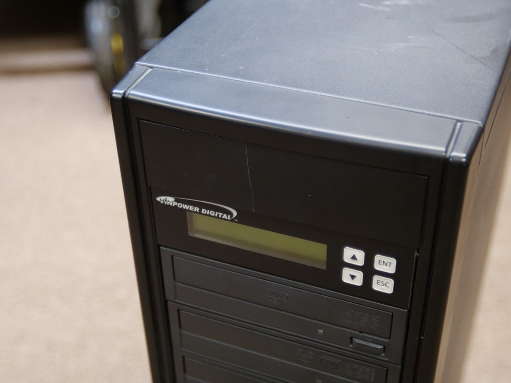 Vinpower Digital DVD, CD Duplicator 1 to 9