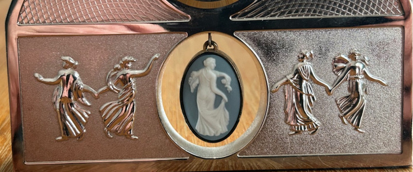 WEDGEWOOD QUARTZ CLOCK