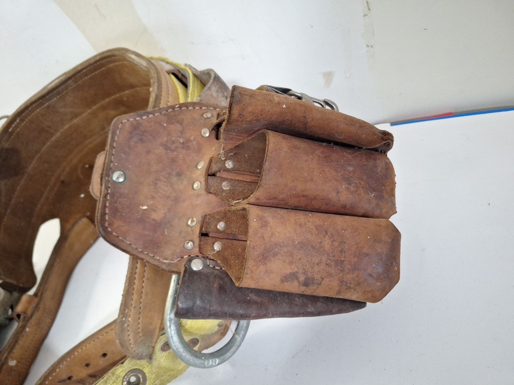 Lineman's Tree Climbing Pole Miller Belt Tool Holder