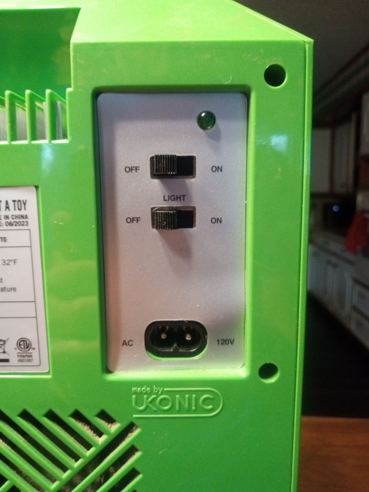 Minecraft Creeper Mini Fridge