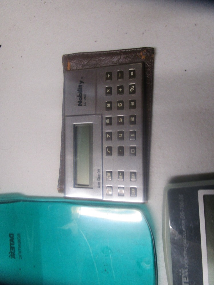 Broken Calculator Lot 7 Count Sharp Unisonic TI Datex