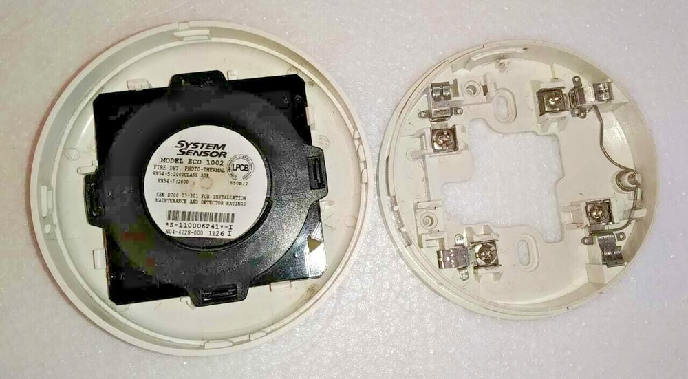 ECO 1002 PHOTOELECTRONIC SMOKE DETECTOR SYSTEM SENSOR