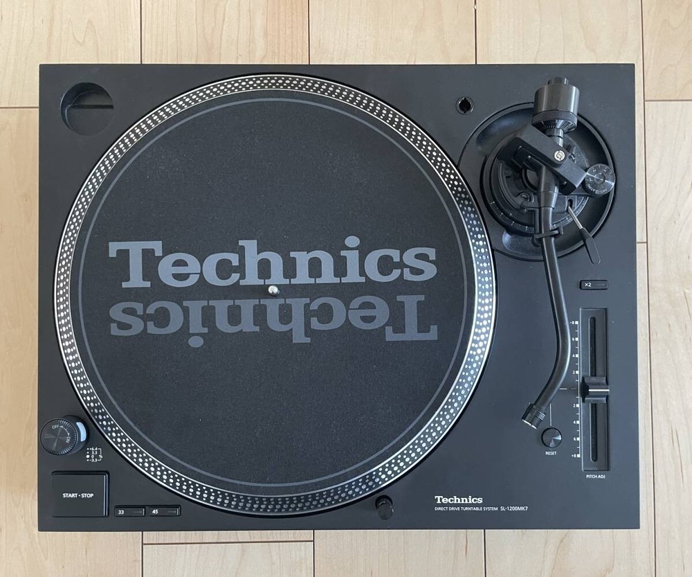 Technics SL-1200MK7-K Direct Drive Turntable System BLack