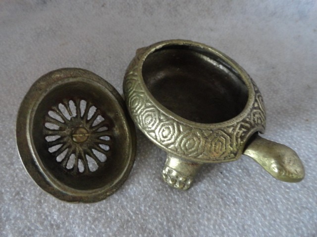 Solid Brass Turtle Incense Burner Trinket Box Etched VTG