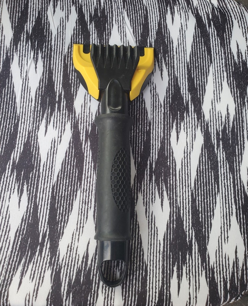 New RAINX 11 Inch Ice scrapper