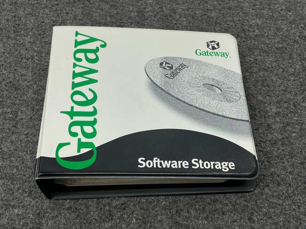 Vintage Gateway Software Disc Storage Binder w/ the Help Spot! CD
