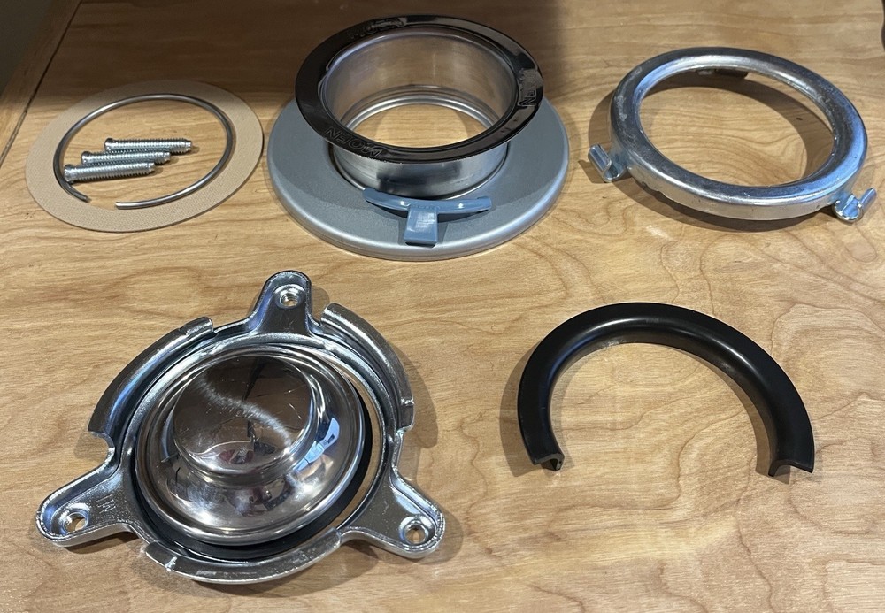 Replacement Mounting Kit for MOEN Host Series 3/4-HP Continuous Garbage Disposal