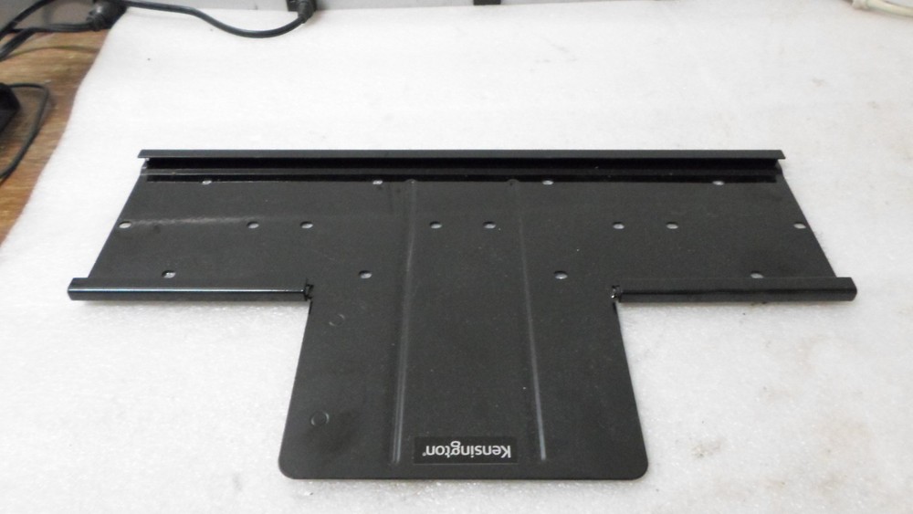 Kensington K60067 Computer Modular Platform (Shelf Only)