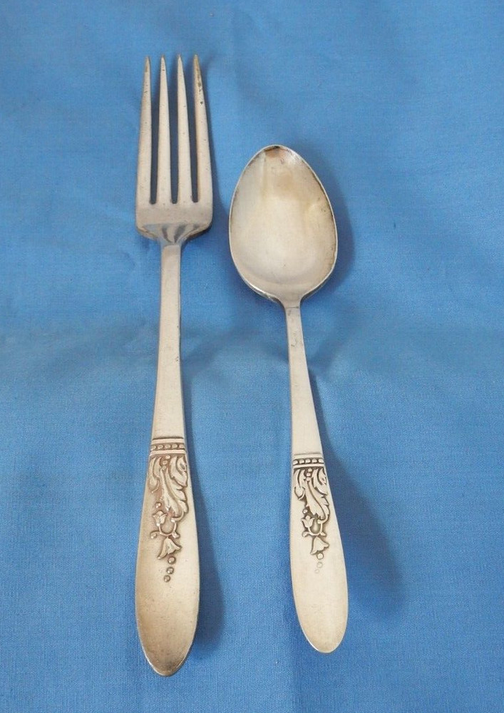 Rogers Oneida Silverplate Presentation 1948 Dinner Fork & Teaspoon