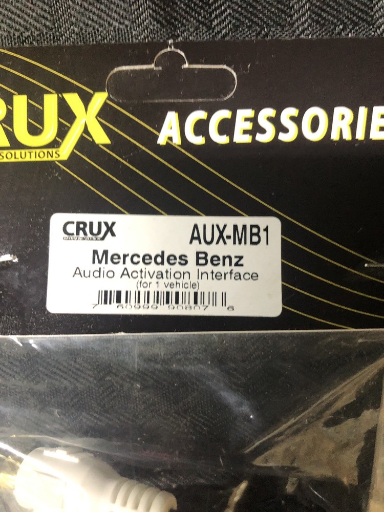 Crux AUX-BM1  Auxiliary Input Interface and OBD Coder for BMW and MINI
