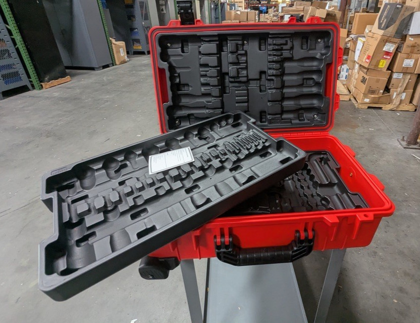 Wiha Tools 93 Insulated Master Tool Set w/ Rolling Tool Case 32801 INCOMPLETE