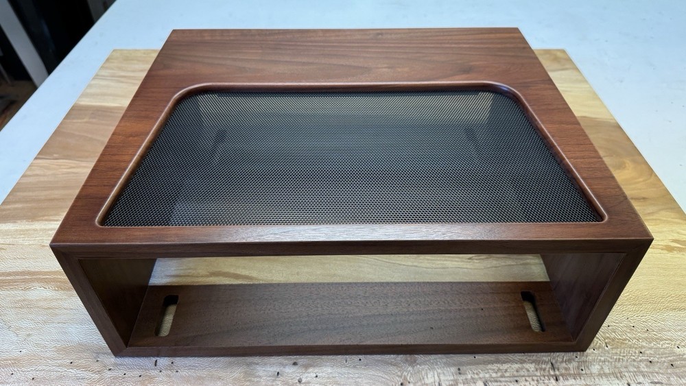 Marantz WC-22 | Side Cutouts | Solid Walnut| Fits most 22/44 SERIES (Pre-Order)