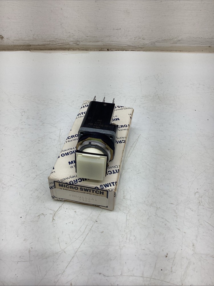 Honeywell Micro Switch PMLG152A1 NIB