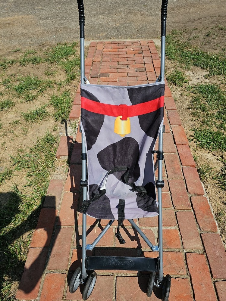 Cosco Umbrella Stroller with Lightweight Frame and Compact Fold