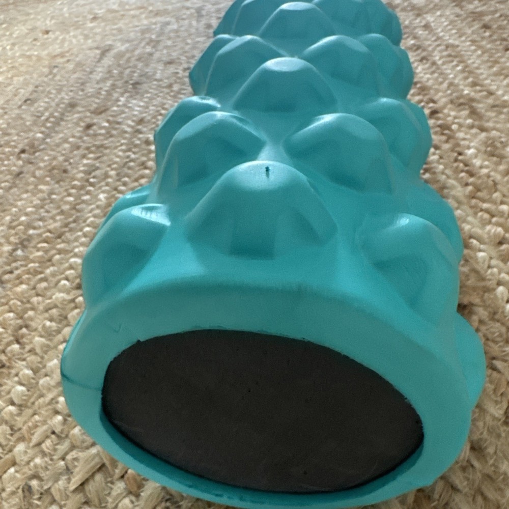 Deep Muscle Massage - Post Workout Foam Roller