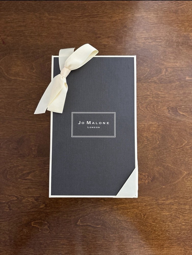 “Jo Malone” Peony & Blush Suede Scent Surround Diffuser 5.6 Oz. / 165mL