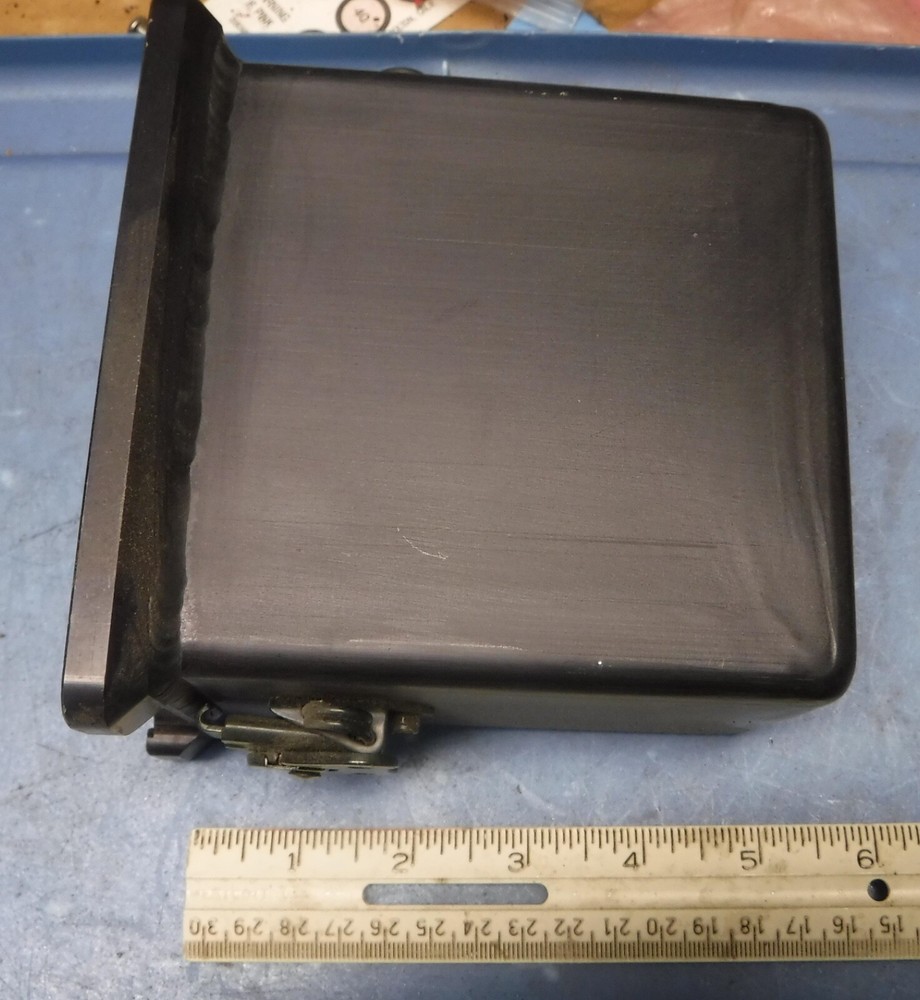 PLASTIC BATTERY BOX WITH LATCHES       FREE SHIPPING