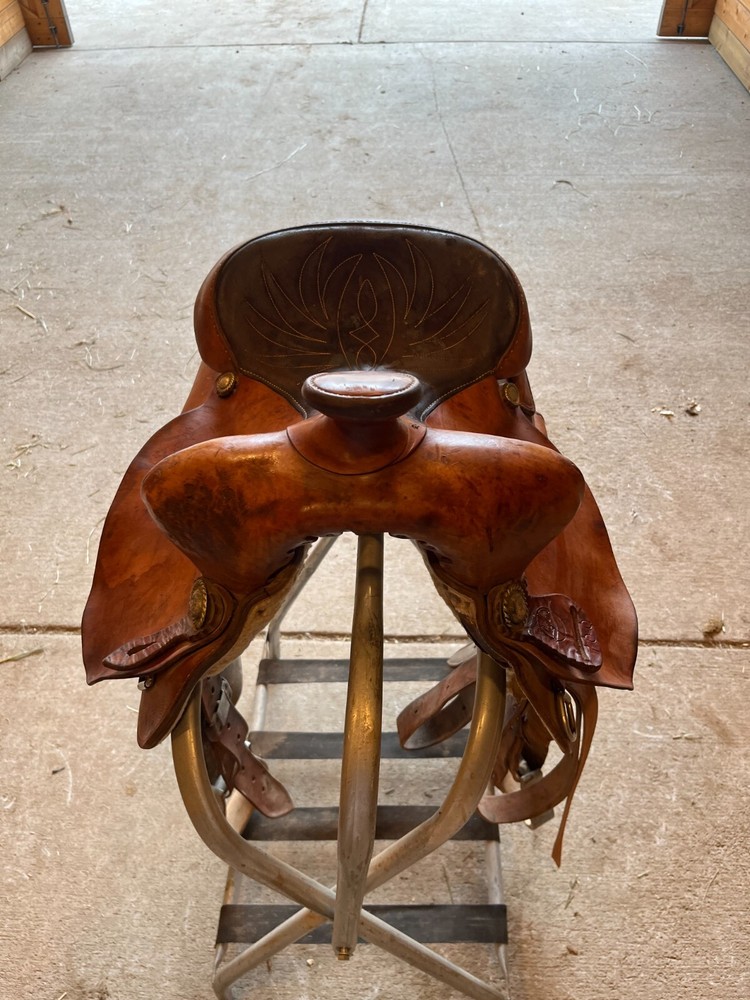 Western Saddle by Longhorn 700 - 14 inch