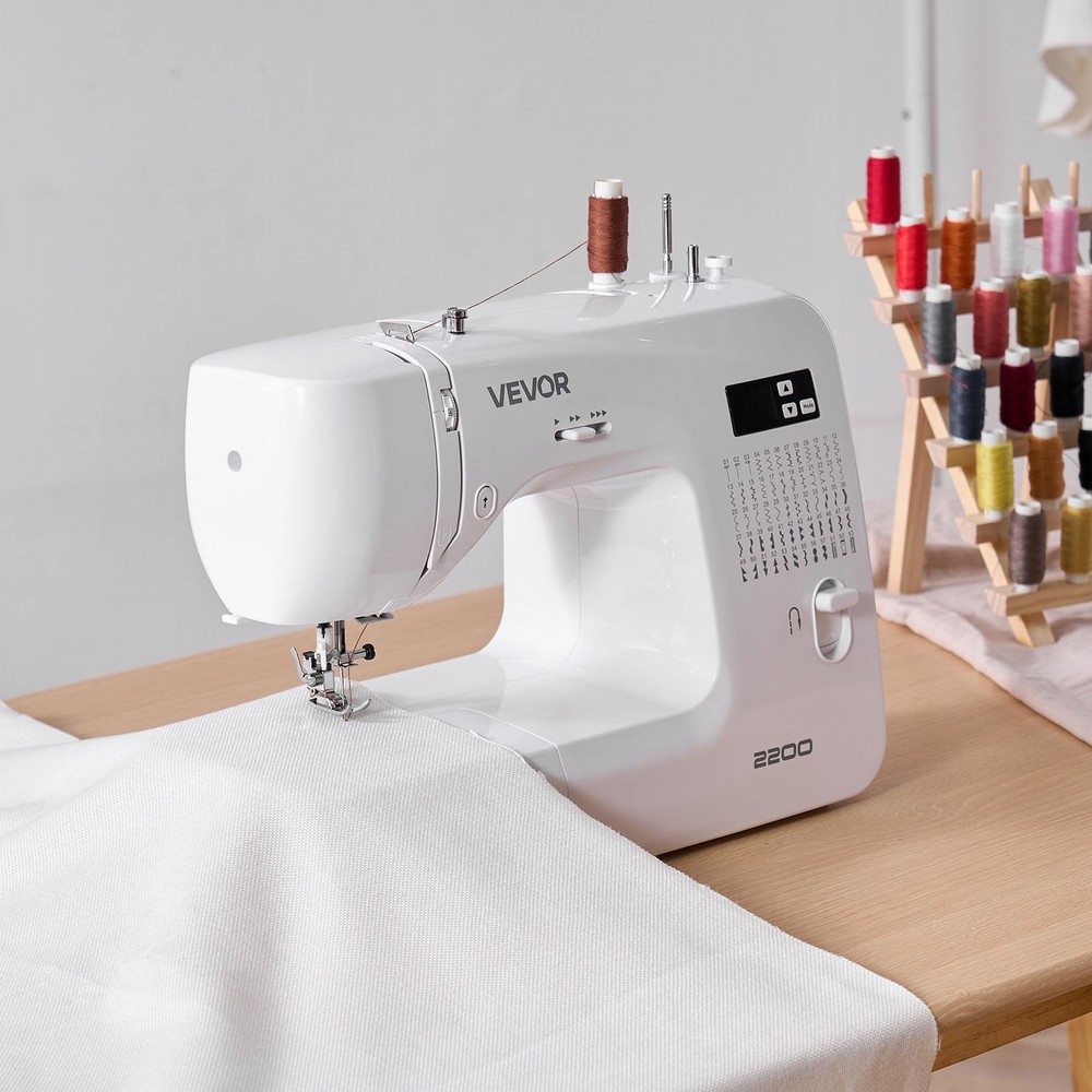HOT/ Computerized Sewing Machine,60 Stitch Applications,with LED Screen,Foot Pe