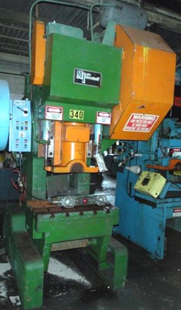 Metalis Model C1-80 OBI Flywheel Type Punch Press