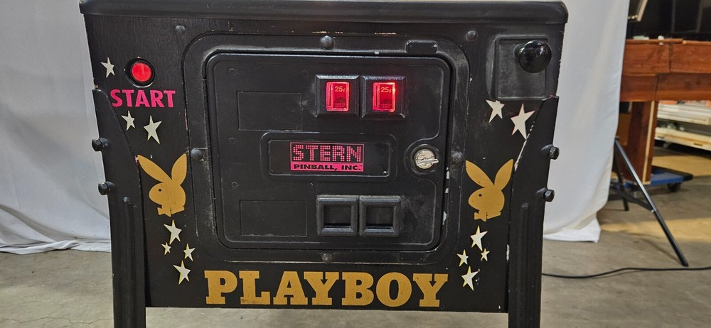 PLAYBOY Pinball Machine - Stern 2002 - 2006