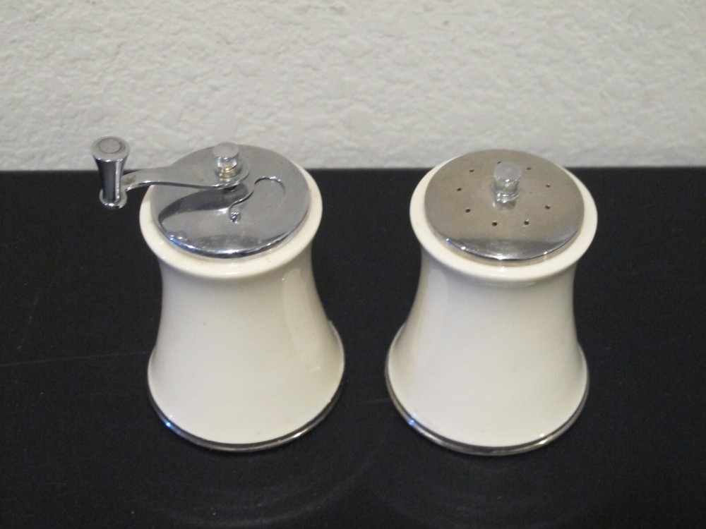 Lenox Solitaire Salt & Pepper Mill Set