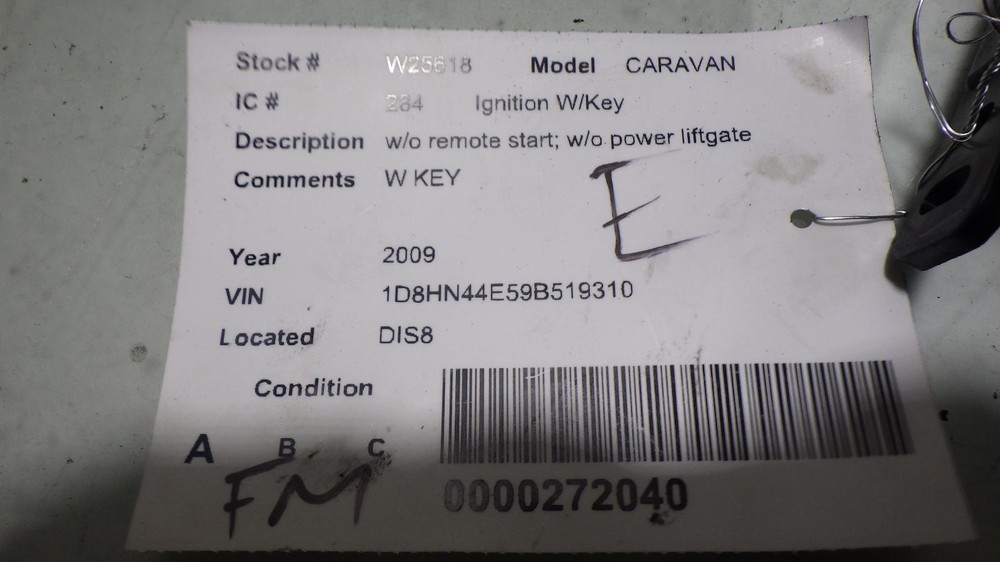 09 DODGE CARAVAN Ignition W/Key