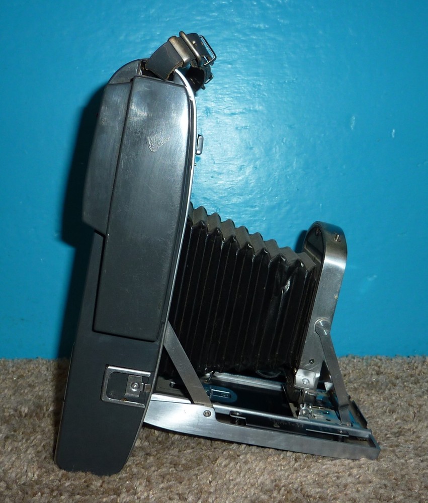 Polaroid 150 Land Camera Good Condition