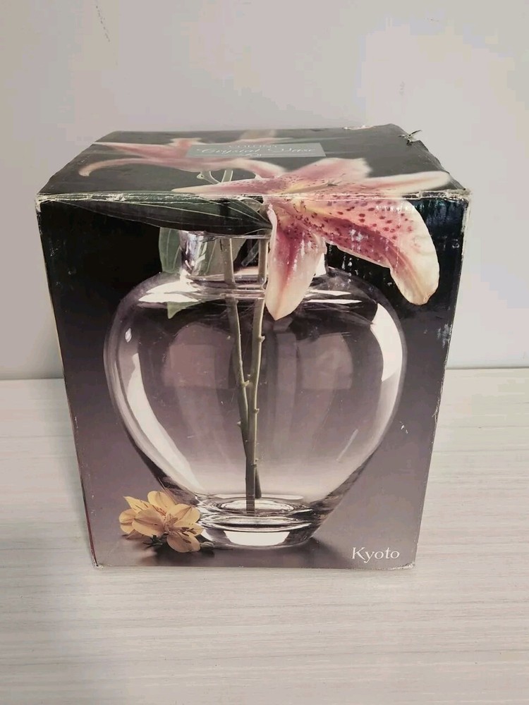 Colony Crystal Vase 8" - Thick Rim