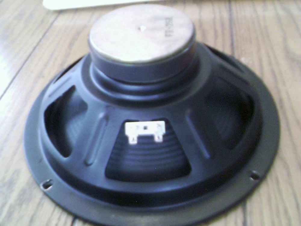 Fender FR-25R Speaker, 10", 8-Ohm, 25 Watt