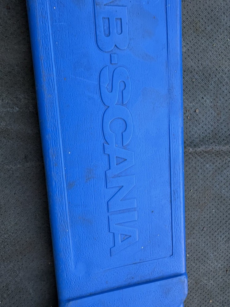 Saab Scania Warning Triangle