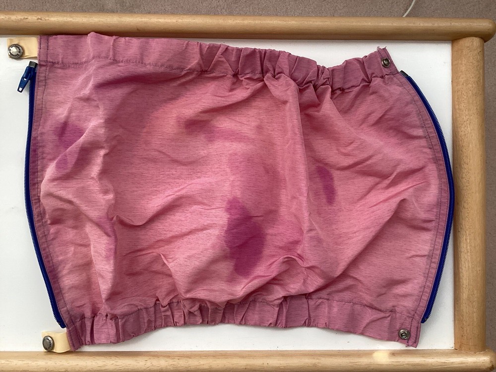 Sierra West Mitten Size S and Mud Guard