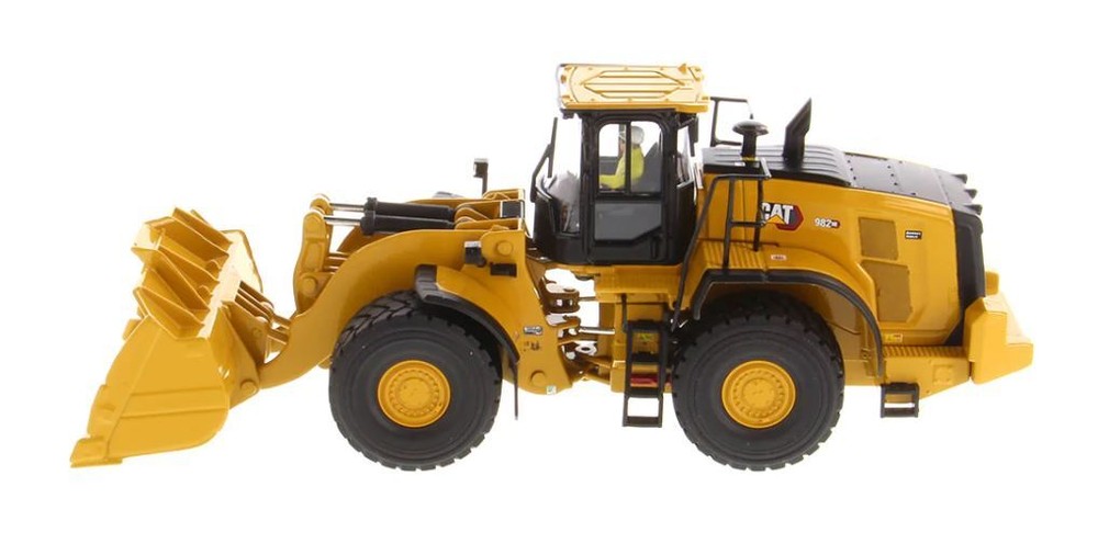 Diecast Masters 85685 Cat 982 XE Wheel Loader 1/50 Scale Diecast Model