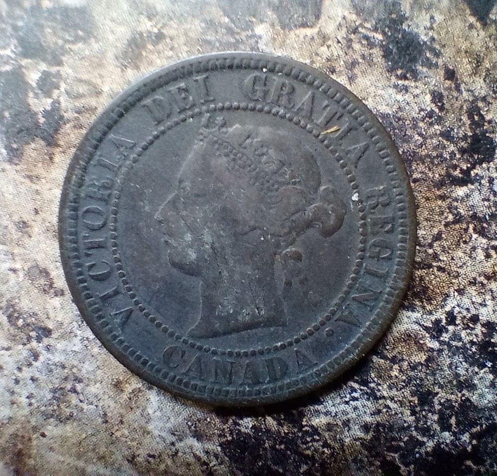 Two One Cent Canada 1882 and 1920