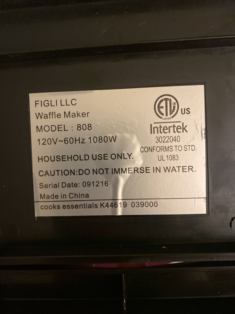 Cooks Essentials Rotating Waffle Maker Model 808