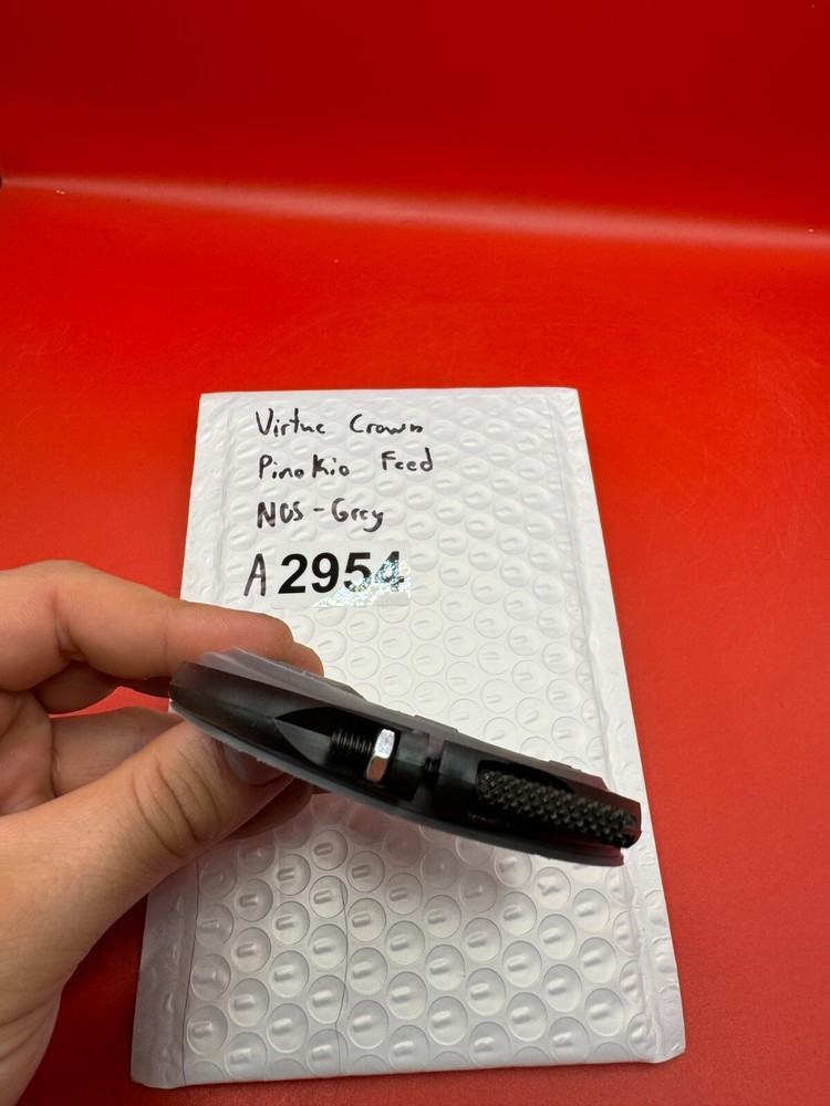 Virtue Crown Pinokio Feed NOS - Grey