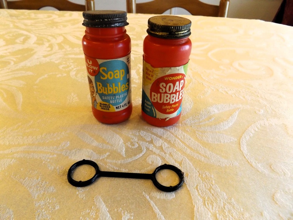 2 VINTAGE EARLY 1960'S EMPTY BUBBLE CONTAINERS W/ GR8 GRAPHICS ! NICE 2 DISPLAY