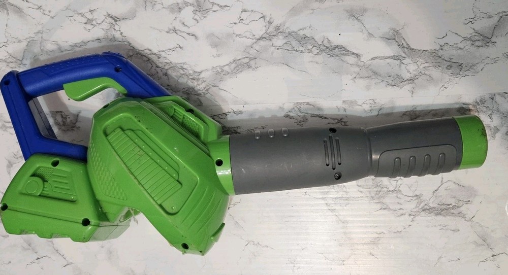 Maxx Bubbles Motorized Bubble 'N' Fun Leaf Blower