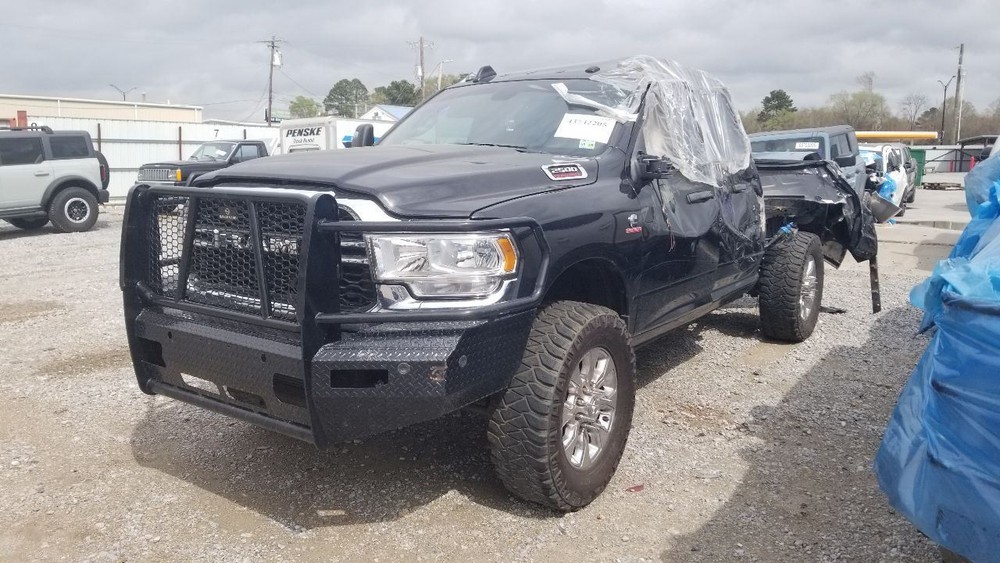 23 DODGE RAM 2500 AIR SHUTTER 6.7L