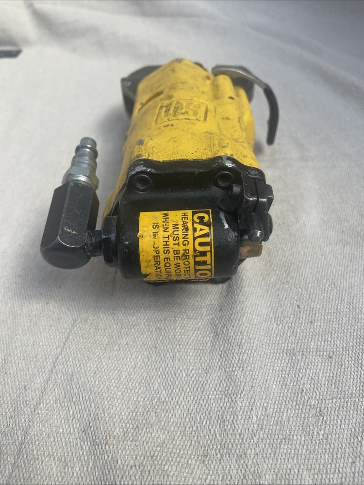 U.S Industrial Pneumatic Tandem Rivet squeezer