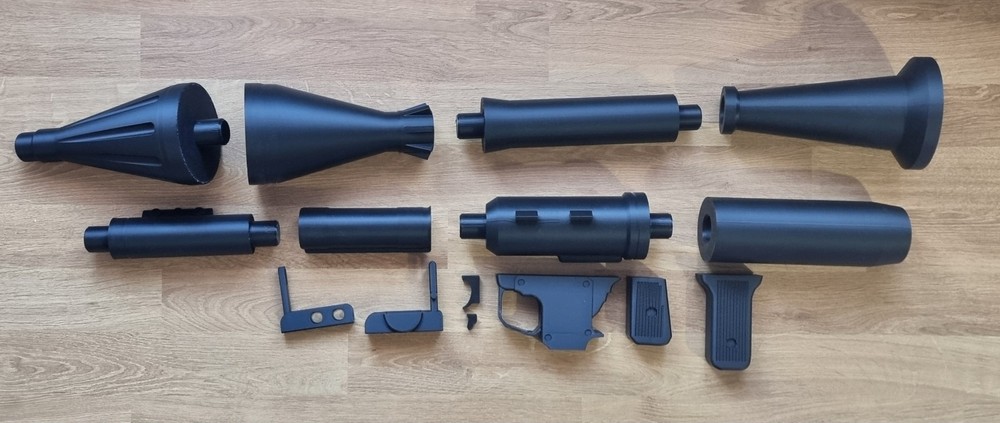 RPG-7 Rocket Launcher - 3D Printed - Cosplay / Prop - 1:1 Scale