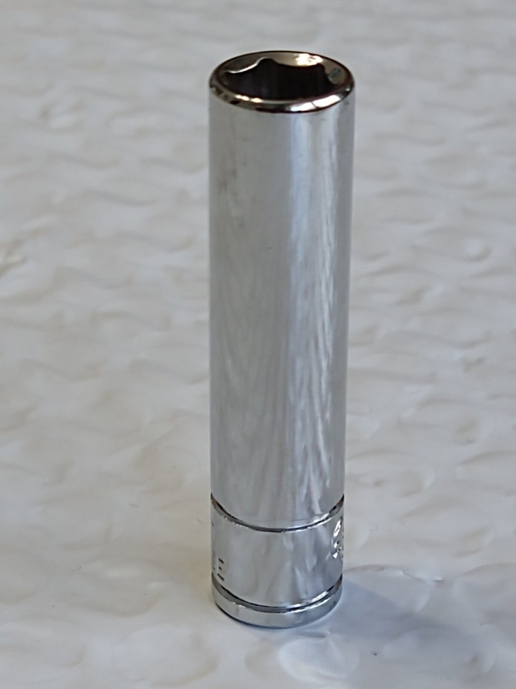 MATCO TOOLS "SILVER EAGLE" AD8M6SE, 1/4" DRIVE, 8MM. SOCKET, DEEP, 6 POINT.