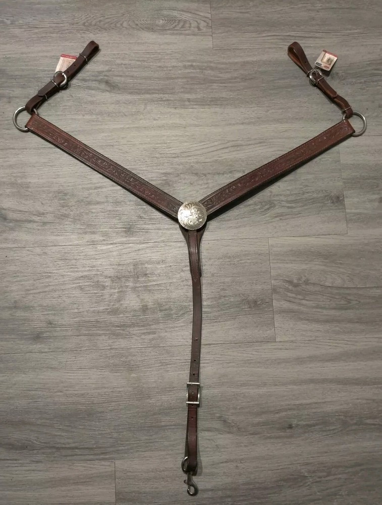 Dark Leather Show Breastplate Breastcollar