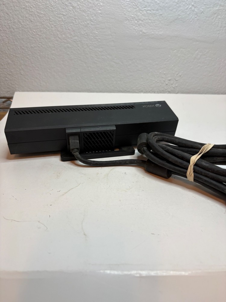 Microsoft Xbox One Kinect Motion Sensor Black Model 1520